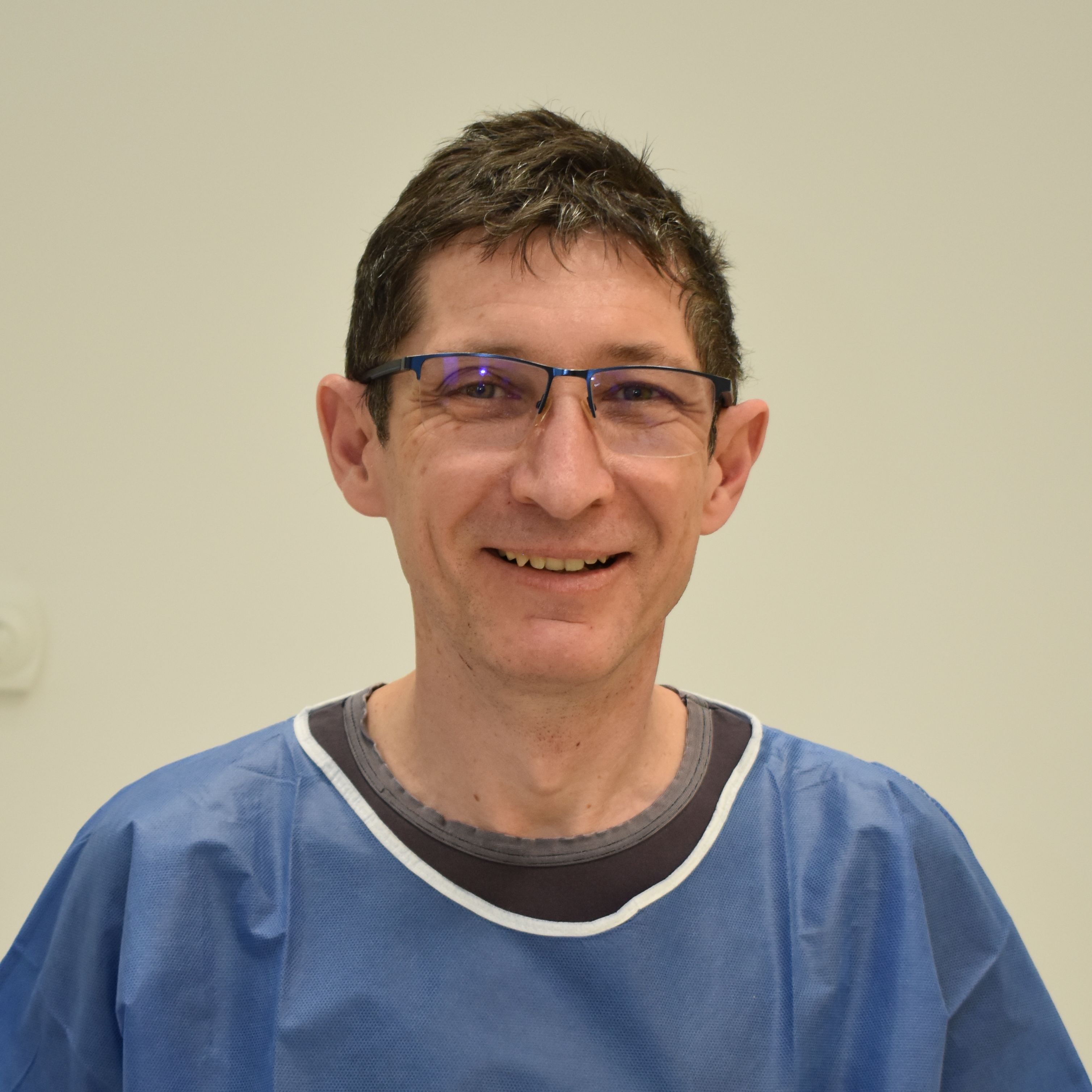 Dr. Bucsek László